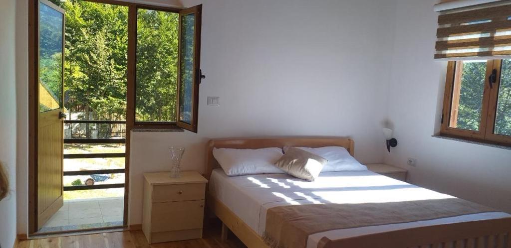 Cold Spring Hotel Theth Ngoại thất bức ảnh